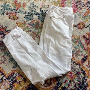 White skinny jeans